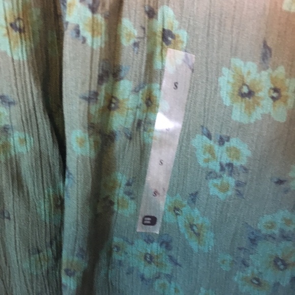 Gimmicks BKE Green Gables Dip Dye Blouse Small - Picture 10 of 16